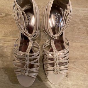 Guess Ivory Leather heel